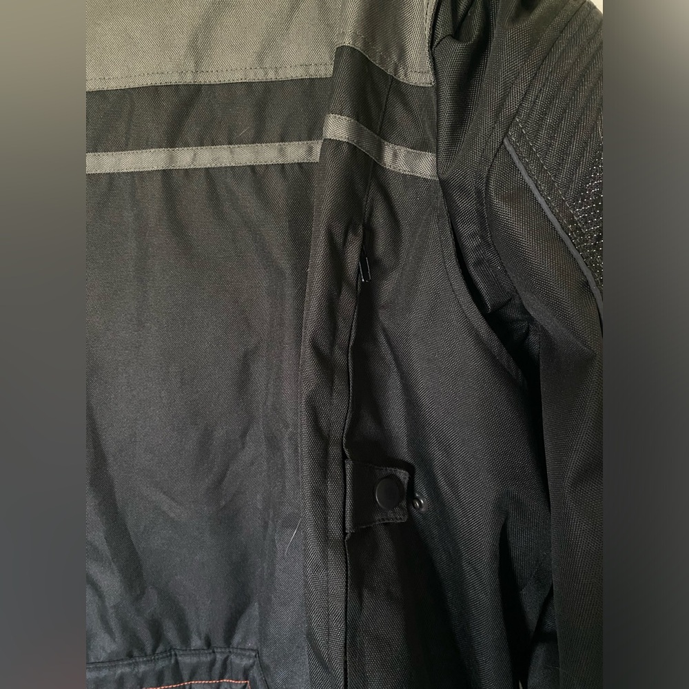 Biker Jacket - Picture 7 of 7